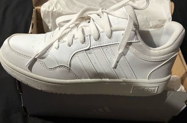 Adidas tennis shoes high top 5y