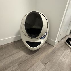 Litter Robot 3 (6 Months Old)