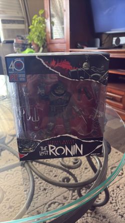 The last ronin figure
