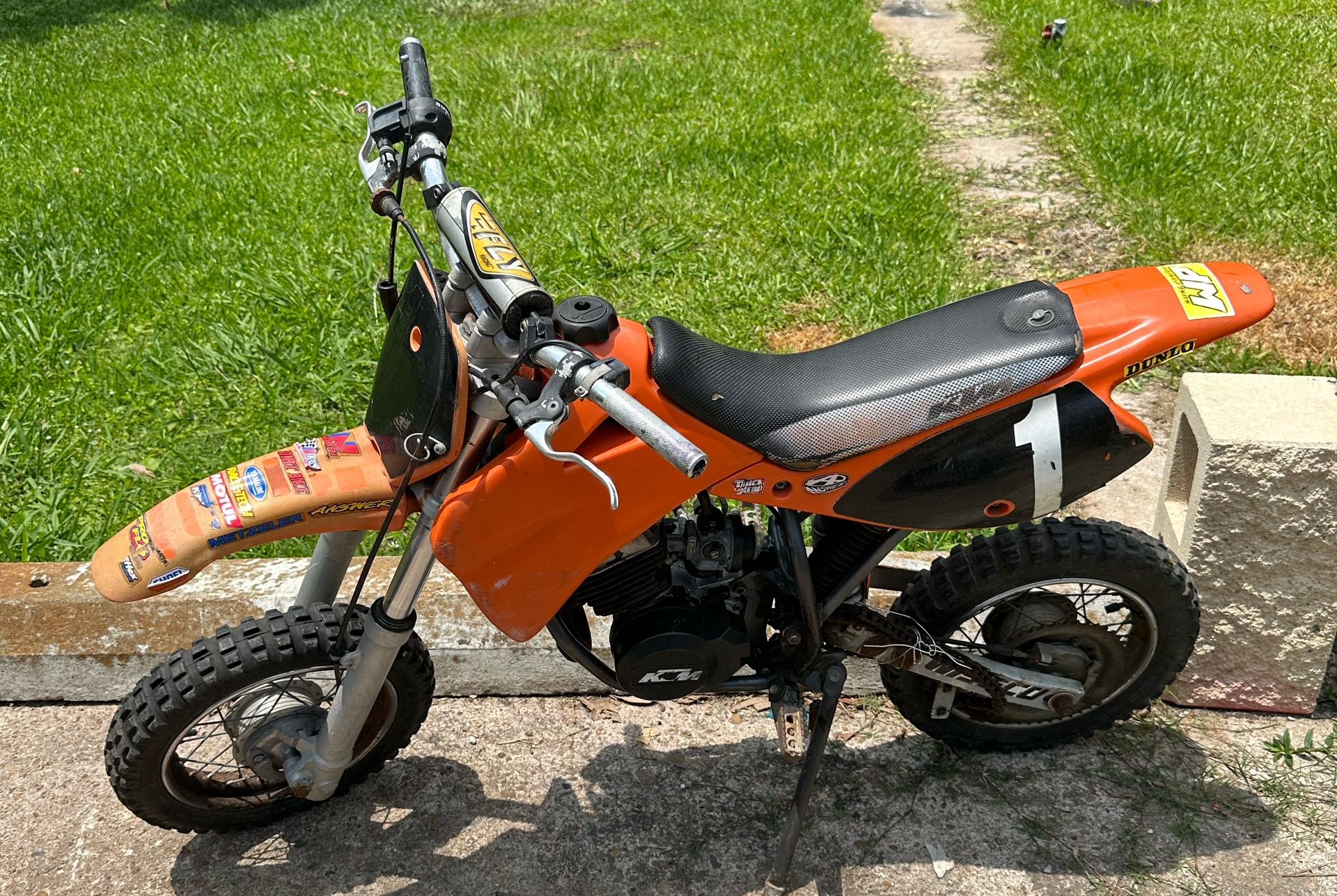 ktm dirt bike dealers near me