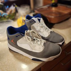 jordans size 11.5 mens like new