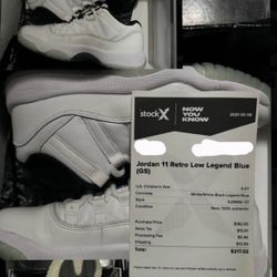 Jordan 11 Retro Low Legend Blue 