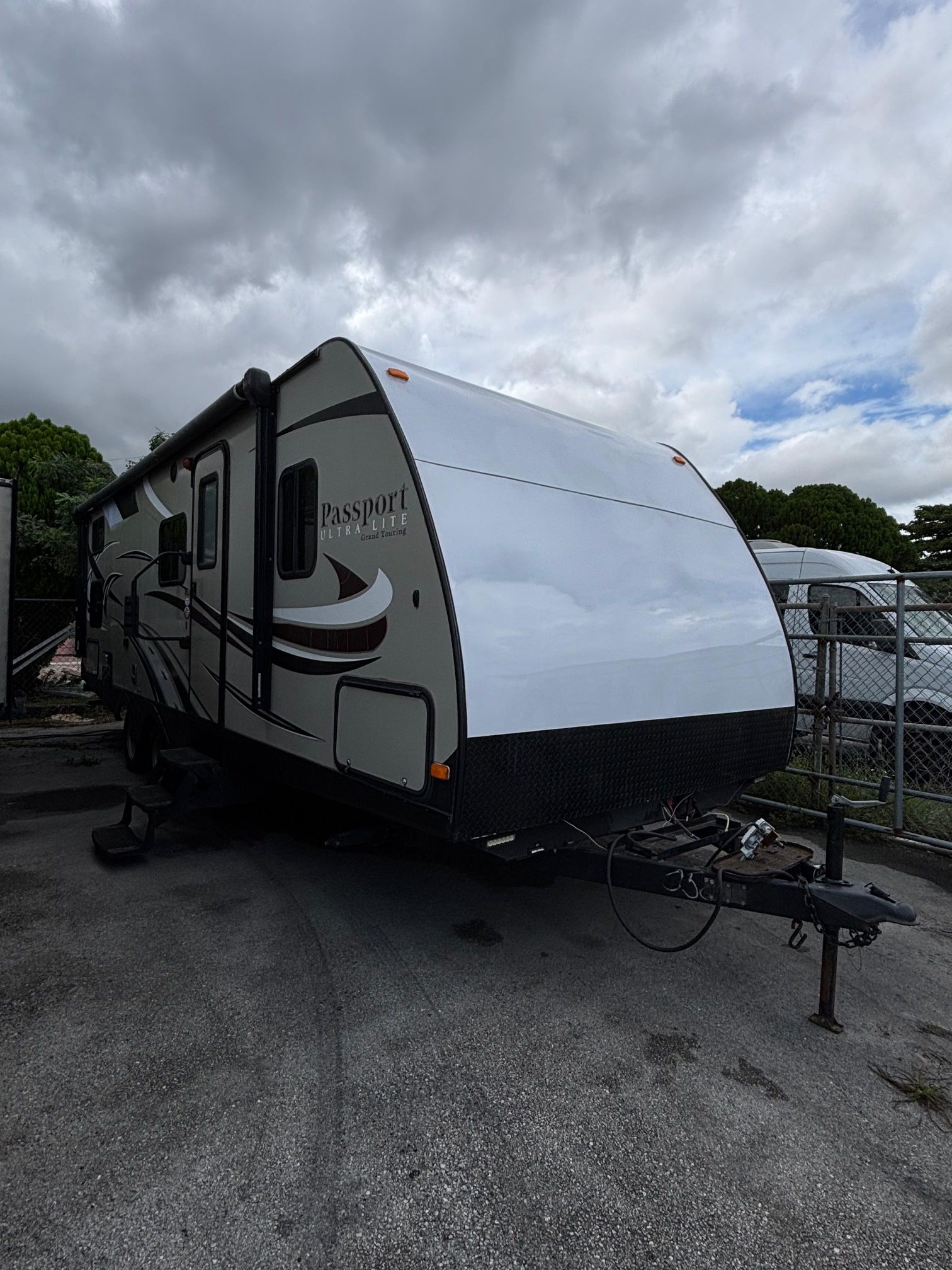 Rv Passport Año 2015 Ubicado 9850 Nw 27 Ave Miami Fl 33147 O (contact info removed) O (contact info removed) 