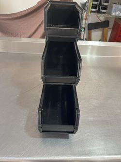 Self Serve Holder