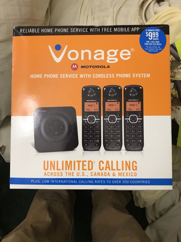 Vonage VOIP Motorola phone system with 3 cordless phones for Sale in