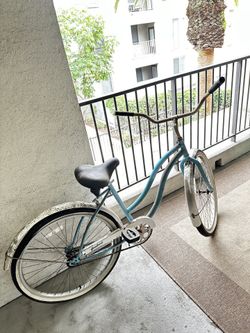 Huffy Beach Cruiser