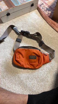 Mystery ranch hip pack