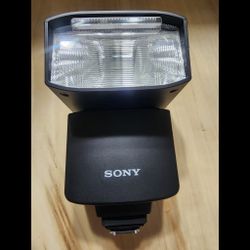 Used twice like new! Sony HVL-F46rm Wireless radio Controlled external flash 