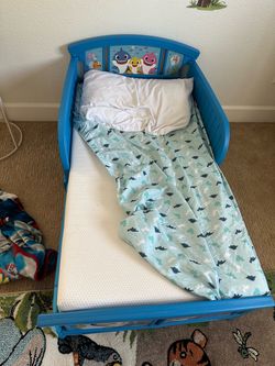 Toddler, baby, shark bed with mattress