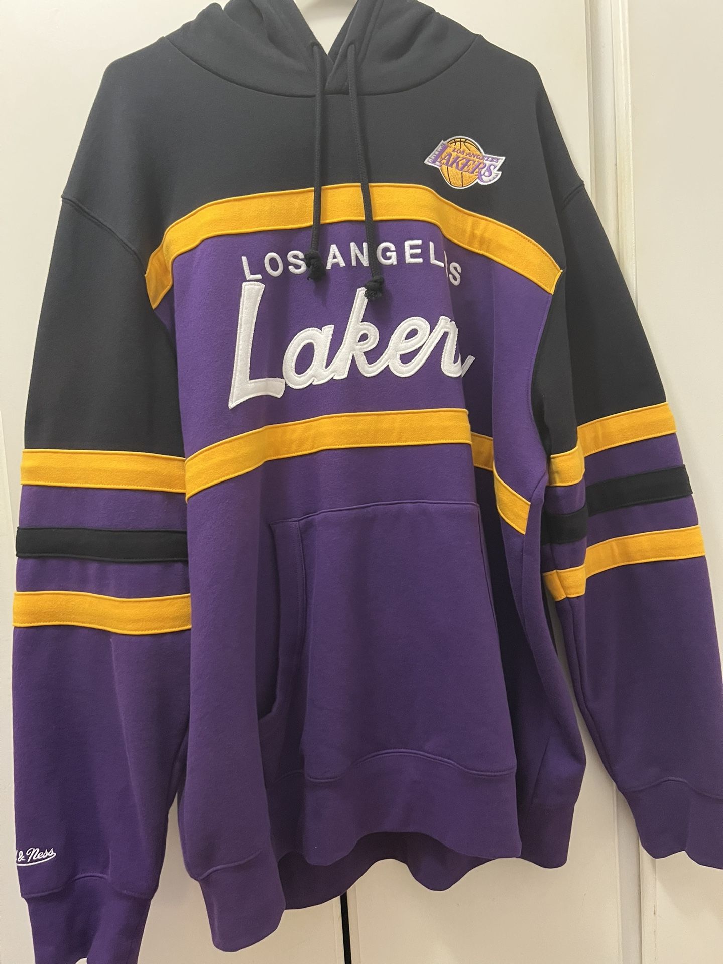 Los Angeles Lakers Mitchell And Ness Hoodie 2XL Vintage Script Worn Once