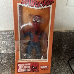 Medicom Marvel Retro The Amazing SPIDER-MAN Sofubi Collection Figure