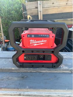 Milwaukee m18 power supply/inverter