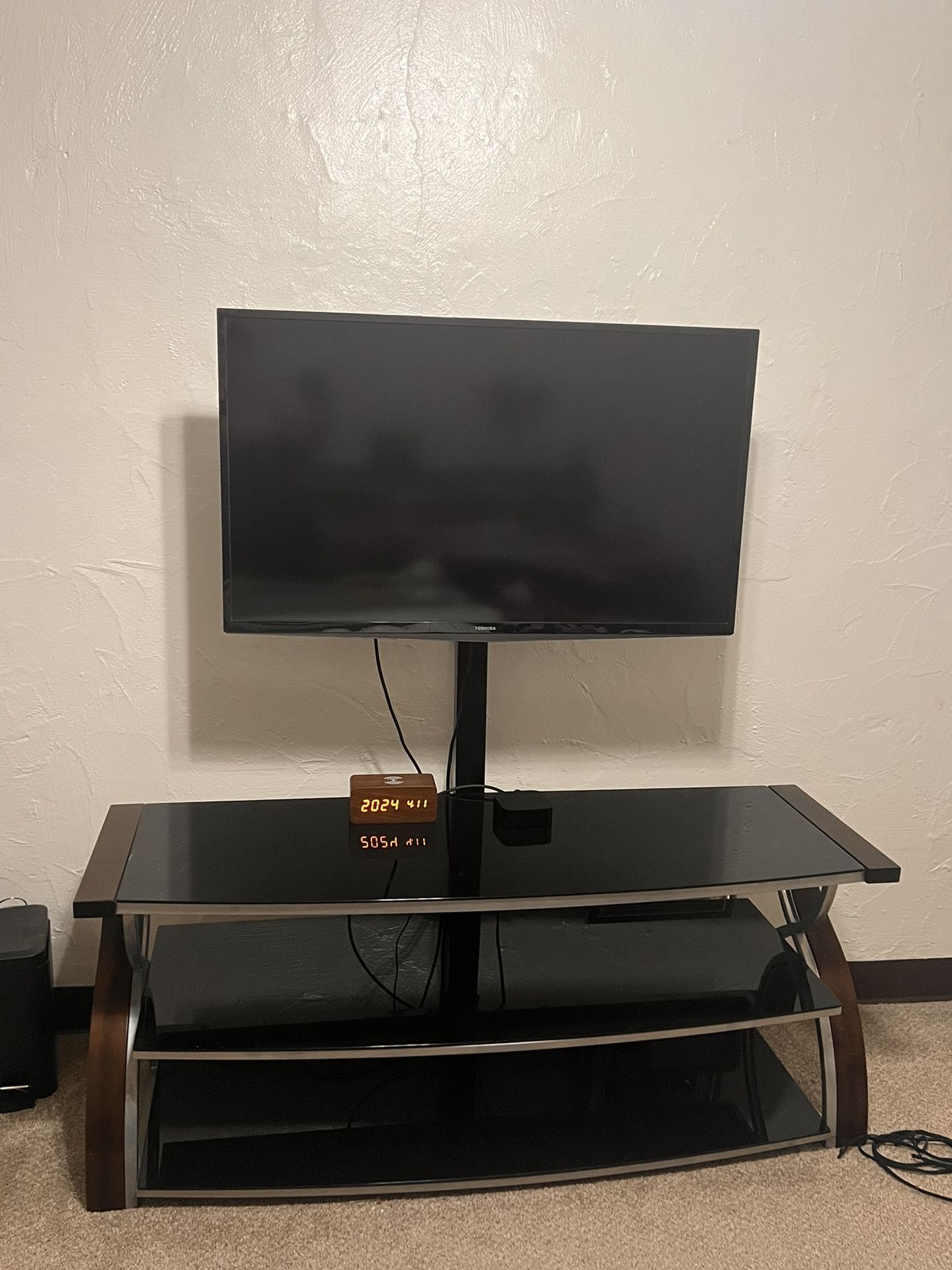 Tv Stand With Tv 