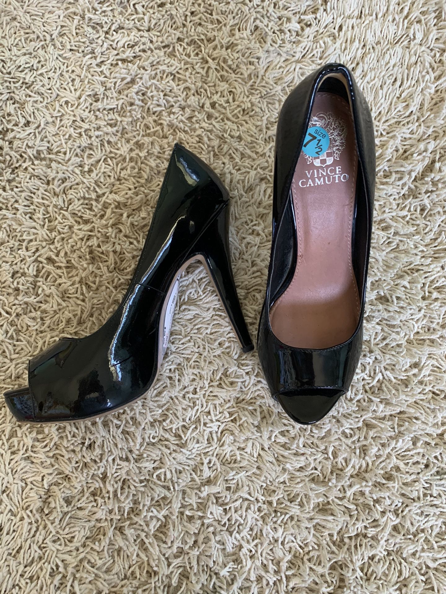 Black Vince Camino heels