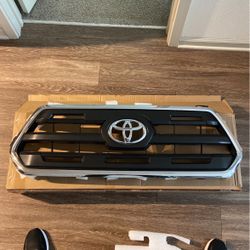 Grill Toyota Tacomo 2016-2020