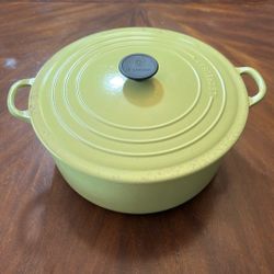 Classic Le Creuset WIDE Dutch Oven #30 Kiwi Green 