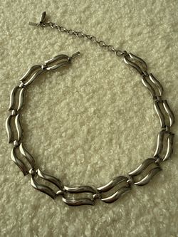Vintage 1950s Monet Silvertone choker necklace