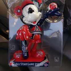 Vintage 2010 Mickey Mouse Forever Collectibles Figure New L8mited Edition Out Of Stock