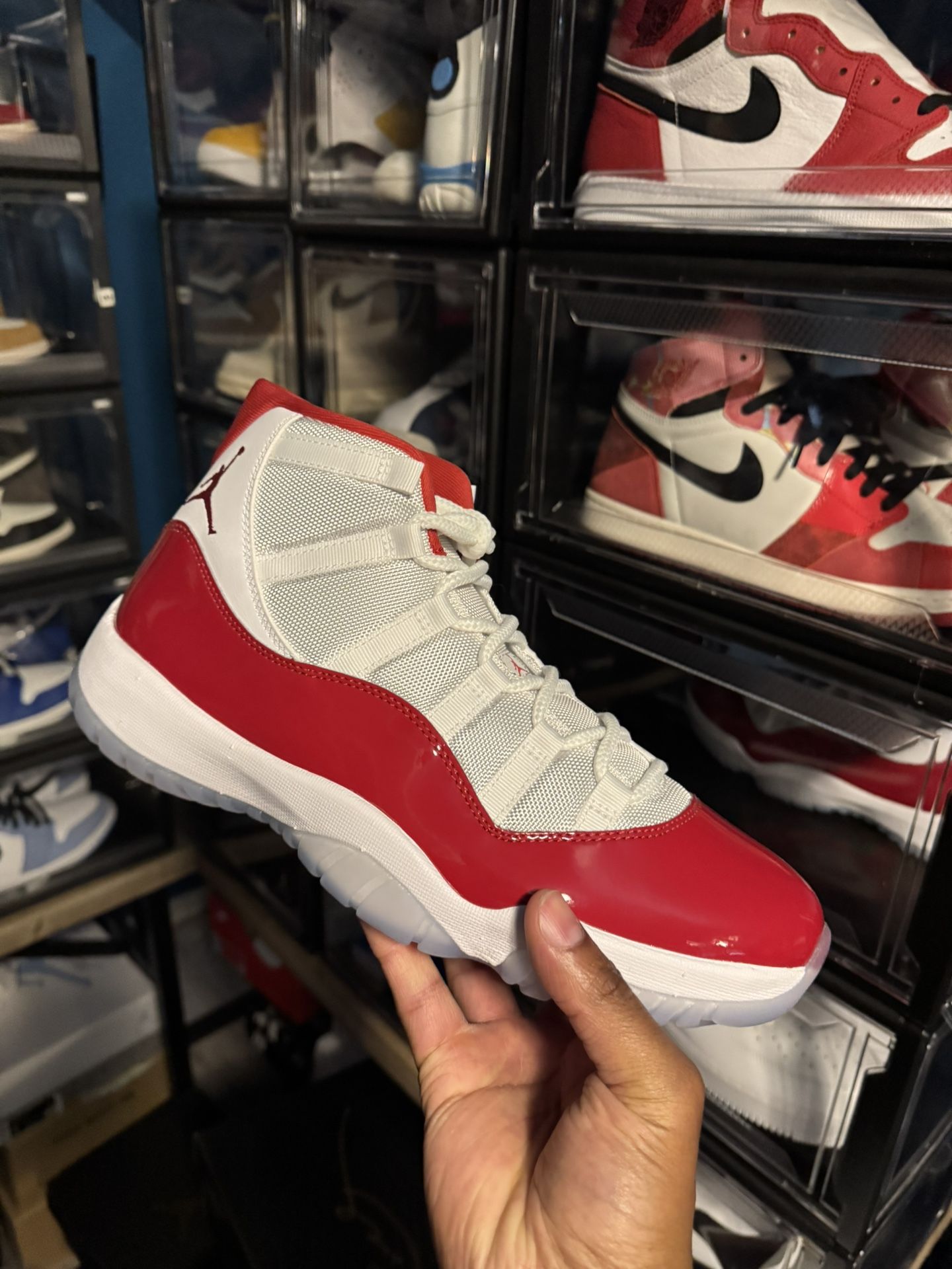 Air Jordan Retro 11 Cherry