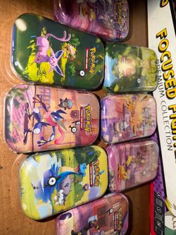 Pokemon center mini tins