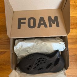 Yeezy Foam RNR