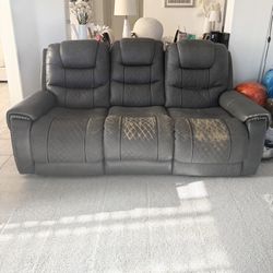 Free Powered Recliner Couch 