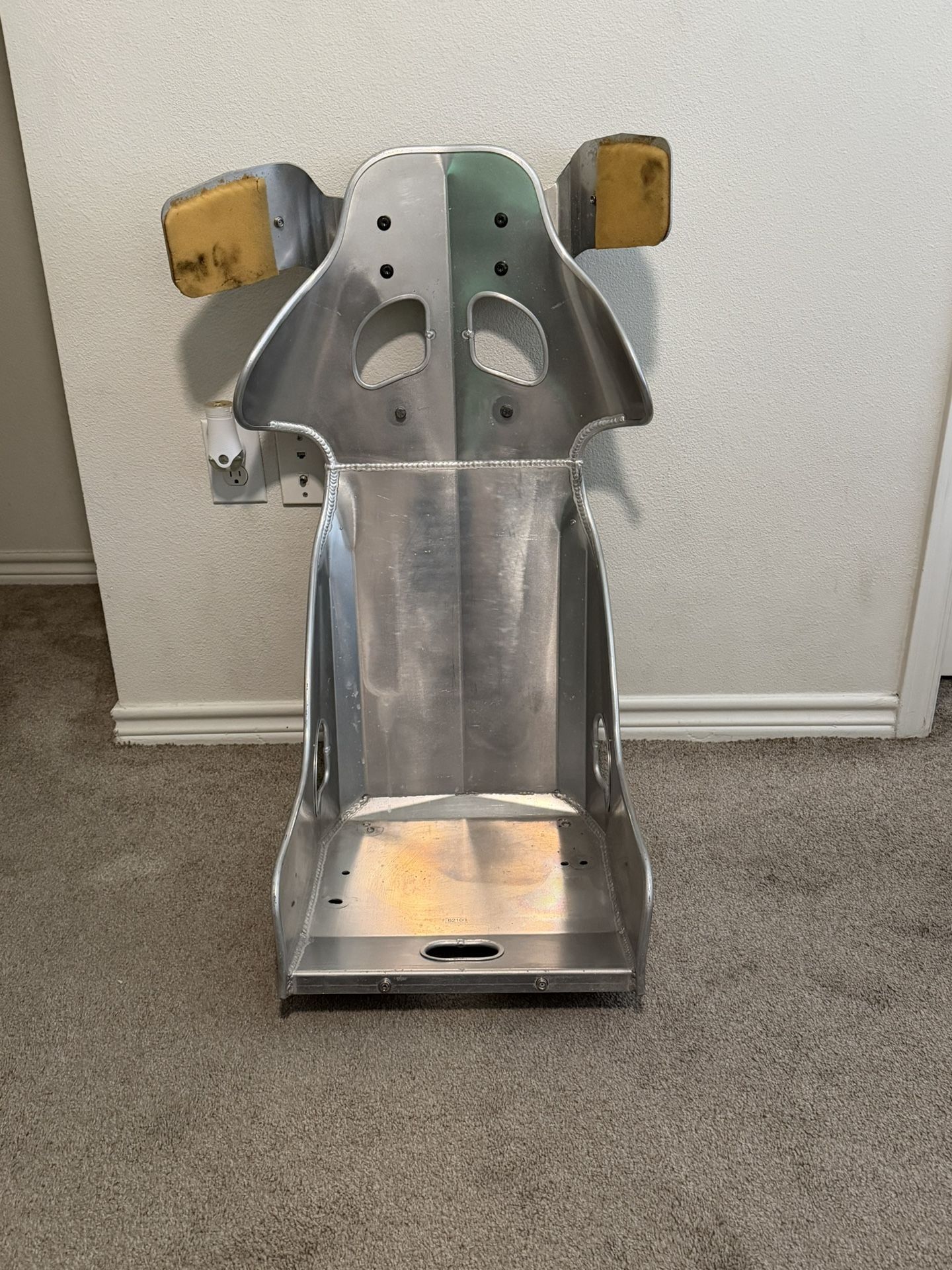 Racing Seat / Corbeau Harness