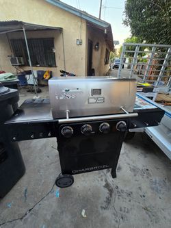 Char-Broil 4-Burner Gas Grill