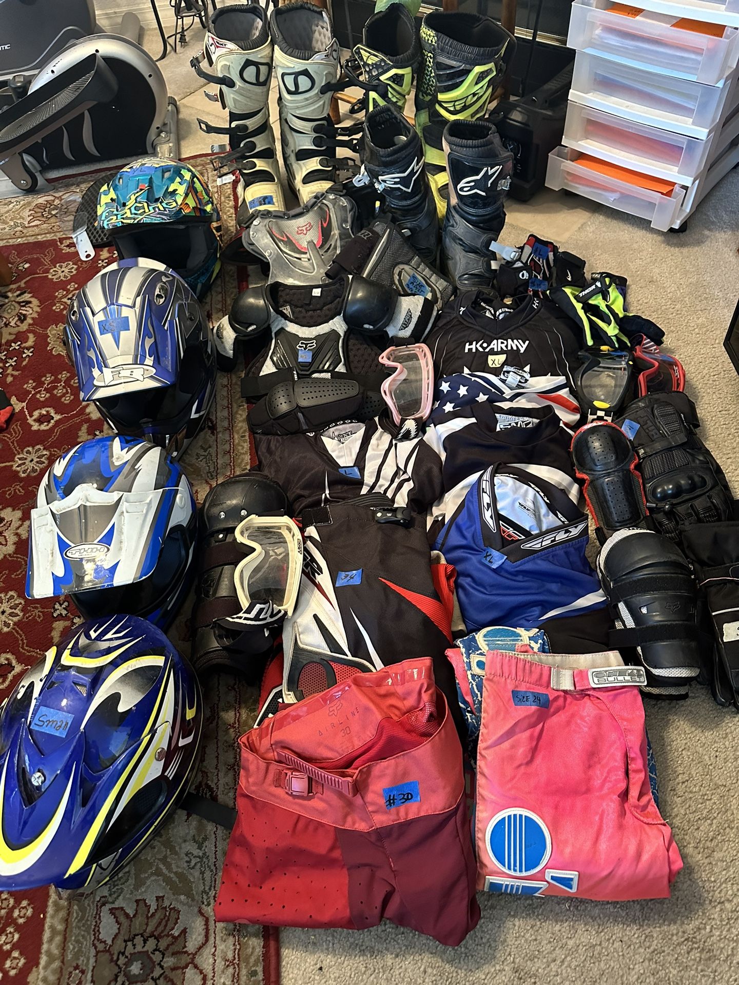 Dirt Bikes Items