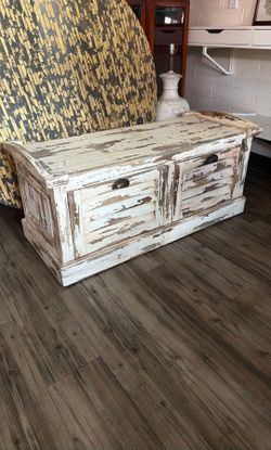 Vintage Farmhouse bench storage unit