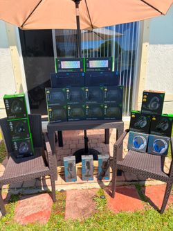 *DESCRIPTION* Massive Brand New Razer Logitech Gaming Bundle PC Xbox Streamer Setup Collection