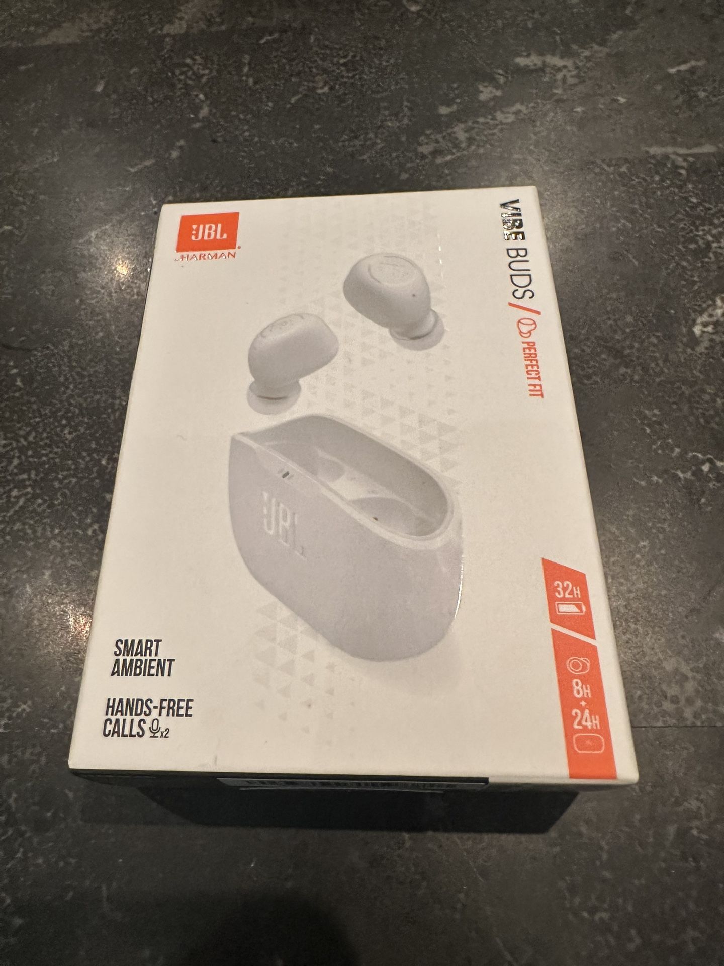 JBL Vibe Buds True Wireless Bluetooth Earbud Headphones - White **NEW**
