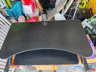 Stand up work desk