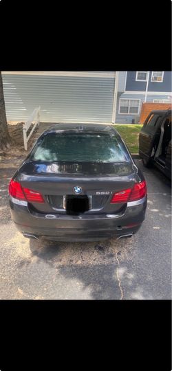2011 BMW 550i