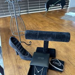 Miscellaneous Jewelry Items 