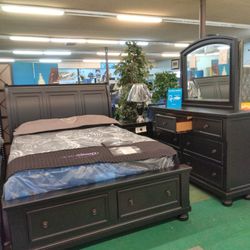 😍 Promotional Sale Queen Bedroom Set 