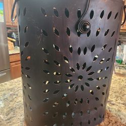 Bronze Metal Hamper