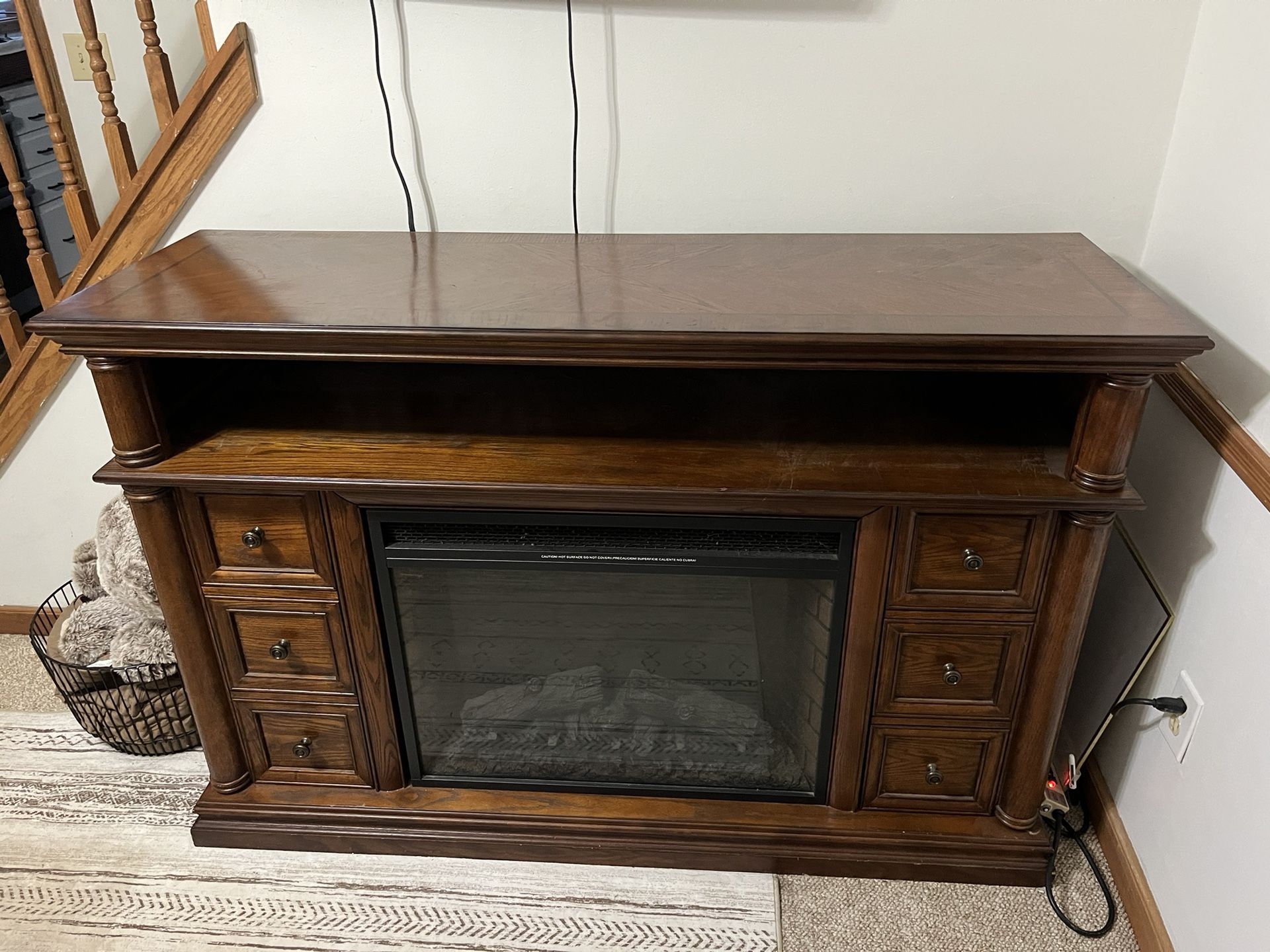 Electric fireplace