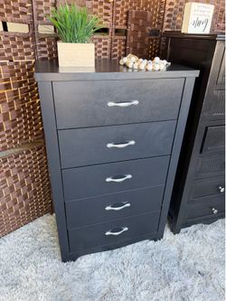 Dresser 6 drawers $55