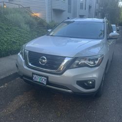 2017 Nissan Pathfinder