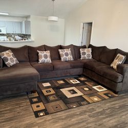 Chocolate 3 Piece Sectional 