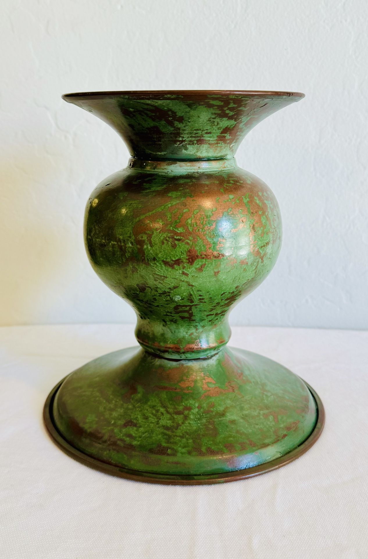vintage lg candle holder or plant stand riser
