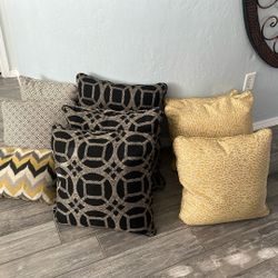 Sofa Pillows 