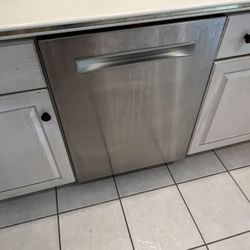 800 Bosch Stainless Dishwasher