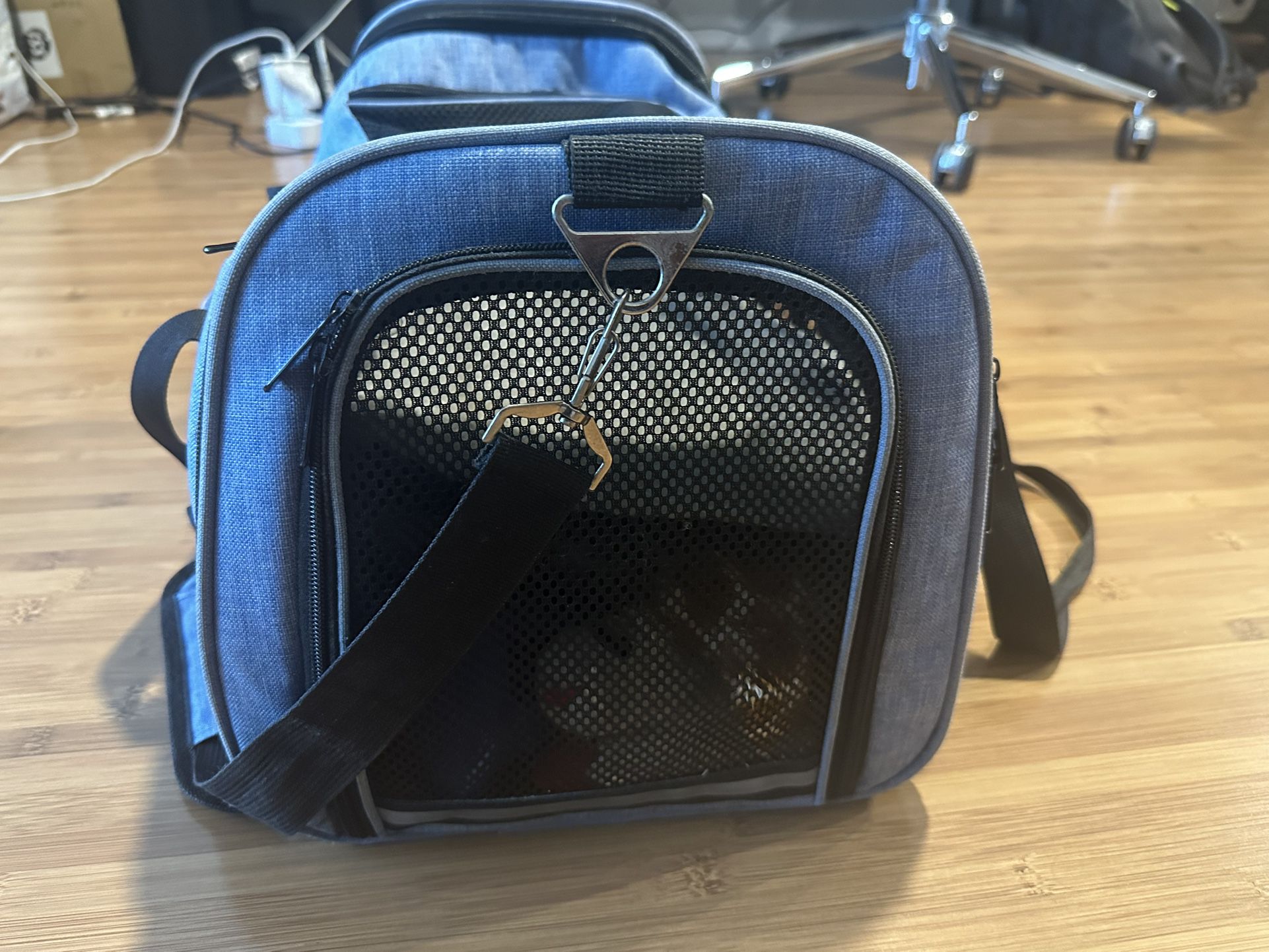 Airline Approved Dog Carrier (Blue)