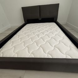 Queen Platform Bed , Mattress And Metal Frame