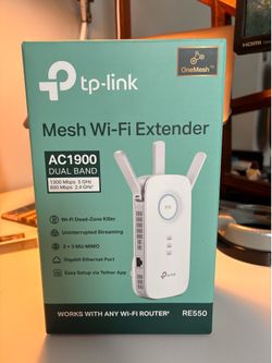 TP-Link AC1900 WiFi Range Extender RE550