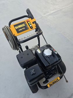 Pressure Washer 4400-PSI
