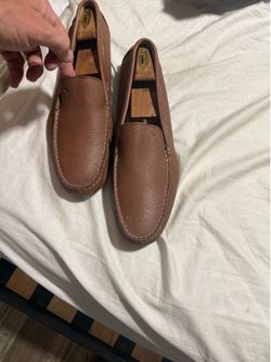 BROWN Tommy Bahama size 14 shoes
