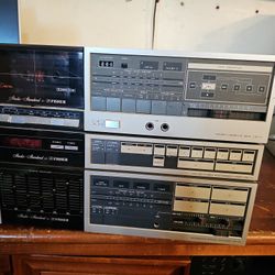 Vintage Fisher Stereo System  For Parts Or Repair 